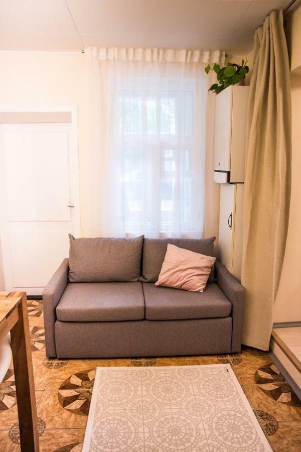 Cozy City Studio Apartment Free Parking تالين المظهر الخارجي الصورة